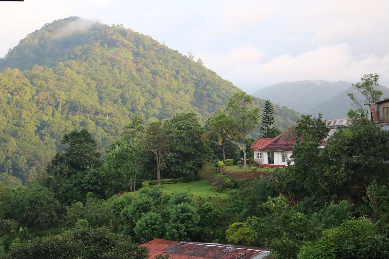 Sanatha Suwaya Villa Kandy Exterior photo