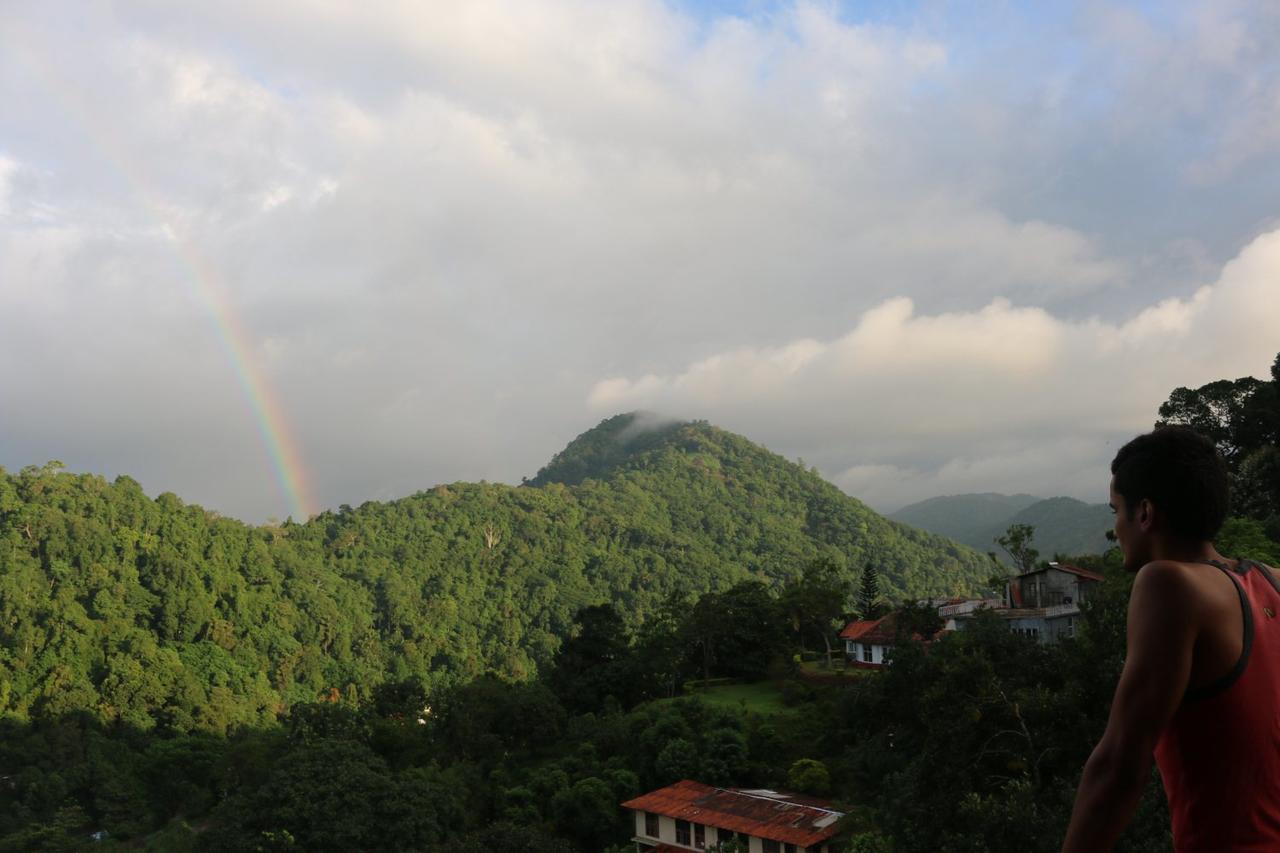 Sanatha Suwaya Villa Kandy Exterior photo