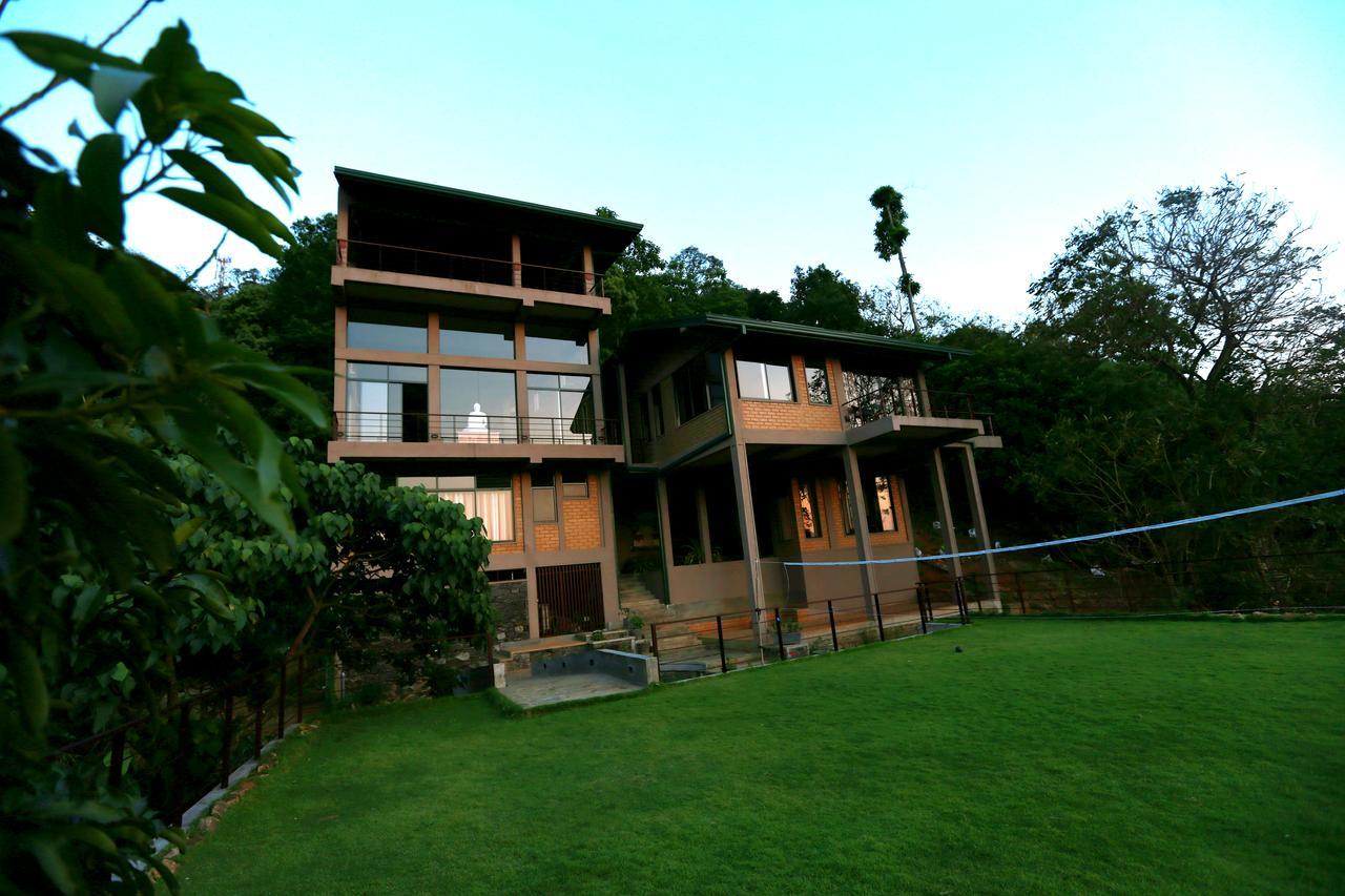 Sanatha Suwaya Villa Kandy Exterior photo